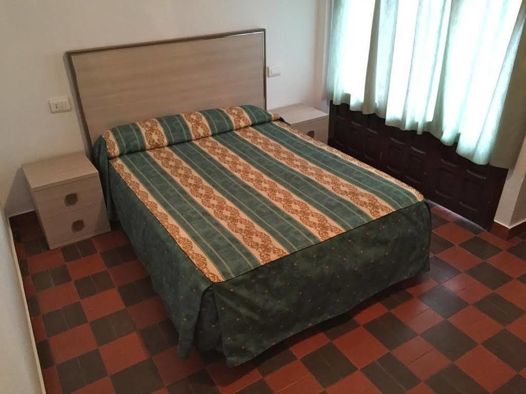 Pension Provenzal Mojacar Bagian luar foto